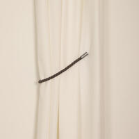 Donkergrijze magneet embrasse met dik gedraaid koord van glanzende garen