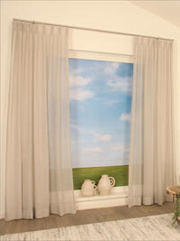 Deze kamerhoge brandvertragende inbetween is geweven in meerdere kleuren waardoor een gemêleerd gordijn ontstaat