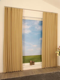 Overgordijn Grove is een veelzijdig katoenen gordijn met een vleugje luxe waardoor een harmonieuze sfeer ontstaat in jouw interieur