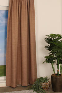 Lagune is een soepelvallende overgordijnstof en een dim-out