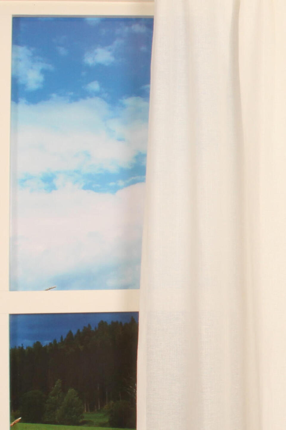 Een nonchalante, dichtere inbetween met een natuurlijke uitstraling door de grovere weving en de toevoeging van linnen