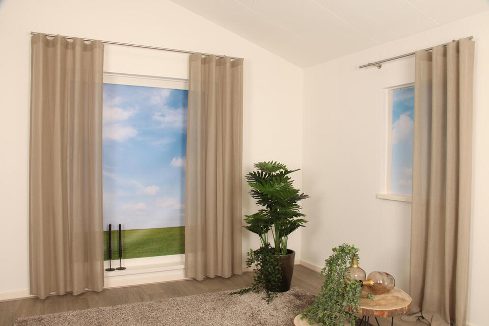 Inbetween Retwist is kamerhoge stof met een linnenlook in twee kleuren garens en in verschillende garendiktes